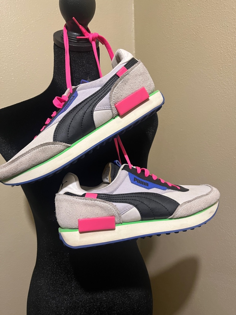 Puma Gray, Black & Neon Pink Retro Runner Sneakers